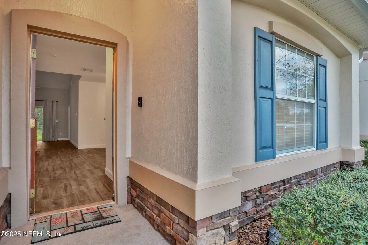 336 Wooded Crossing Cir - Photo 5 of 47