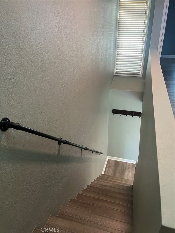 5307 North Barranca Avenue - Photo 6 of 23