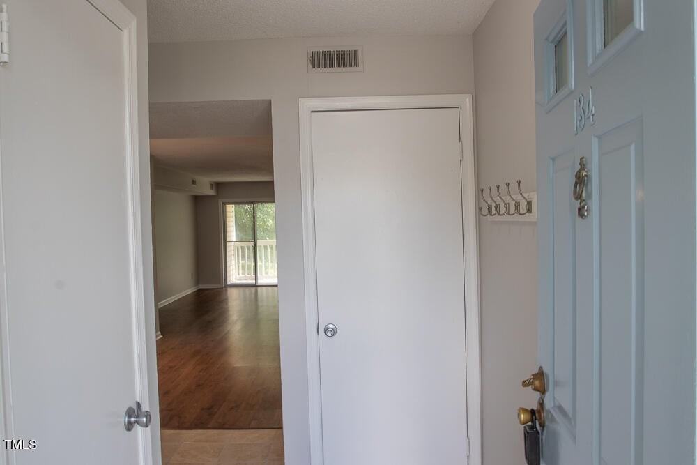 134 Schultz St - Photo 3 of 28