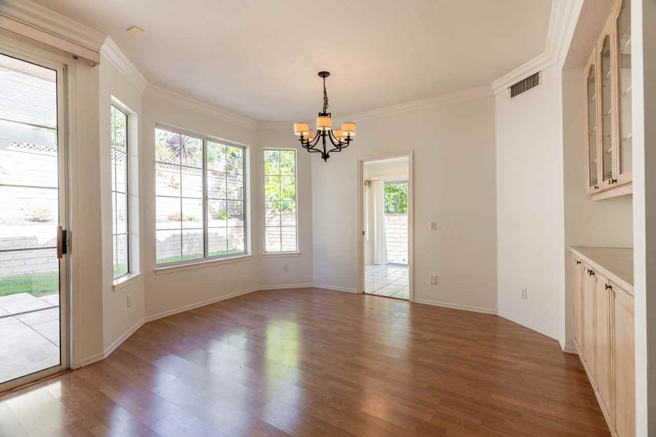 1768 Fox Springs Cir - Photo 5 of 30