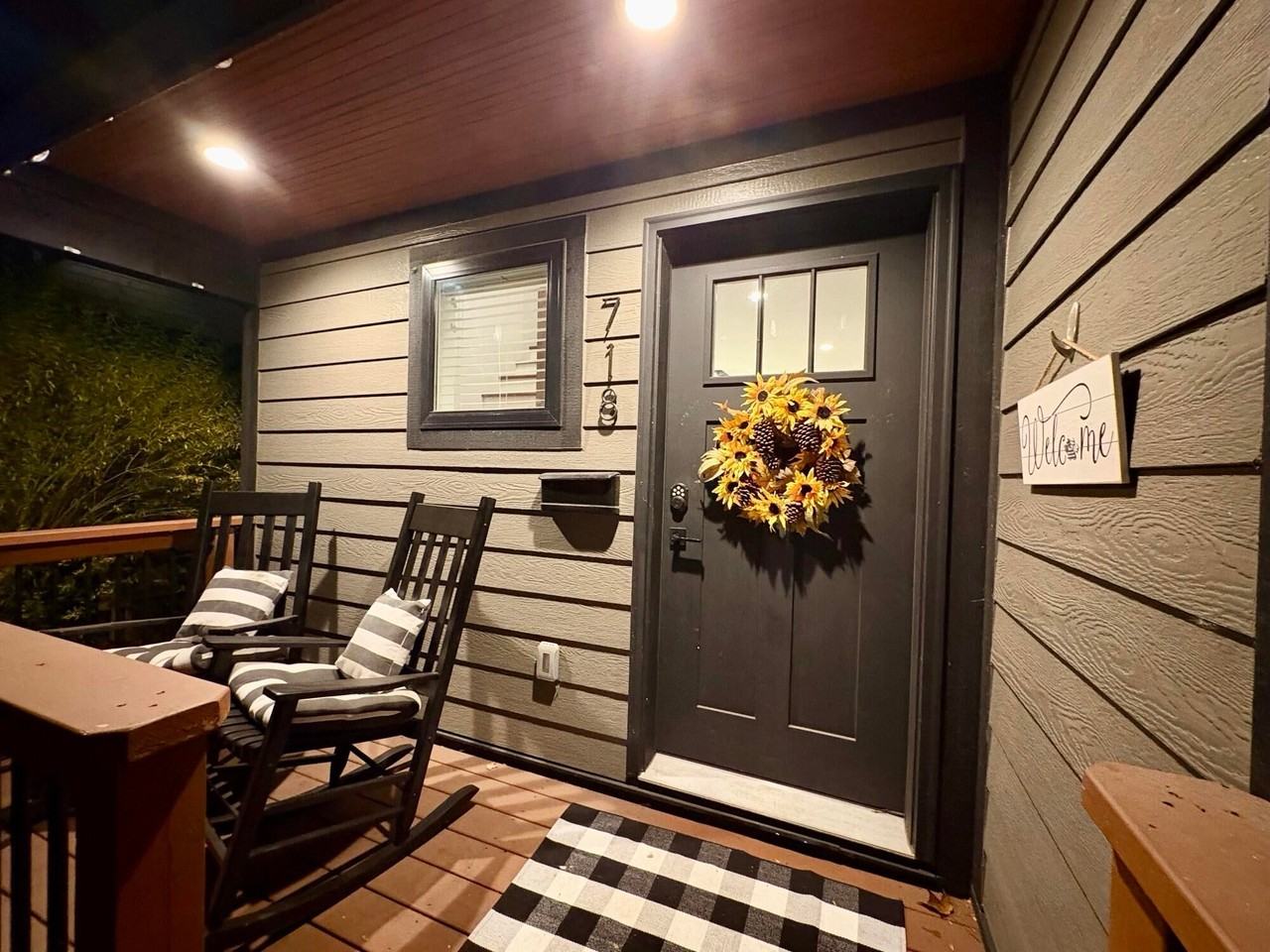 718 N Alexander Ave - Photo 5 of 50