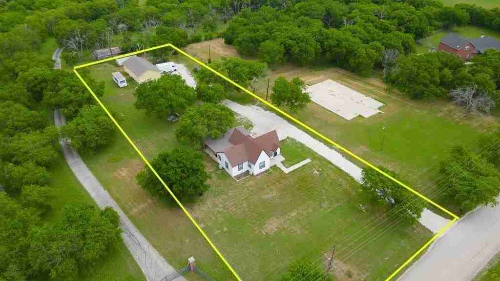 10018 Jackson Rd - Photo 3 of 25