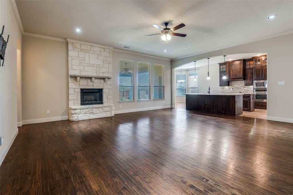 3238 Brighton Dr - Photo 7 of 23