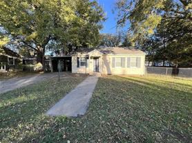 718 Coit St - Photo 1 of 1