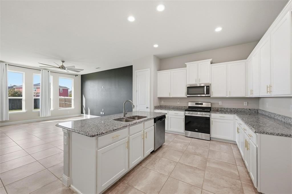 2013 Historic District - Photo 6 of 25