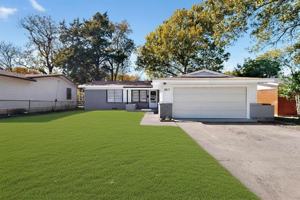 featured image of 3817 Vanette Ln