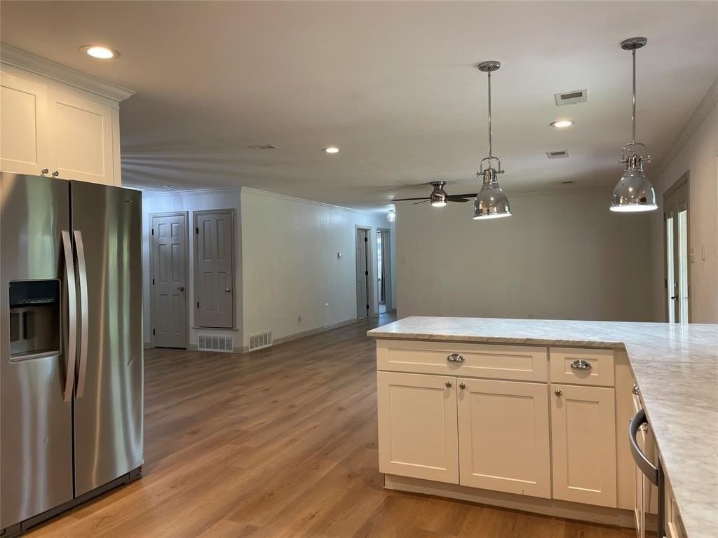 405 Ola Ln - Photo 7 of 20