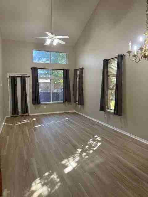 8516 Forest Highlands Dr - Photo 2 of 25