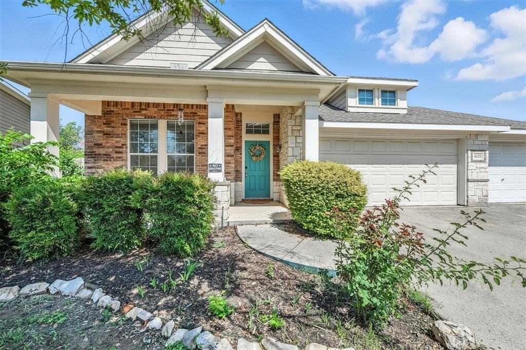 6121 Paddlefish Dr - Photo 3 of 29