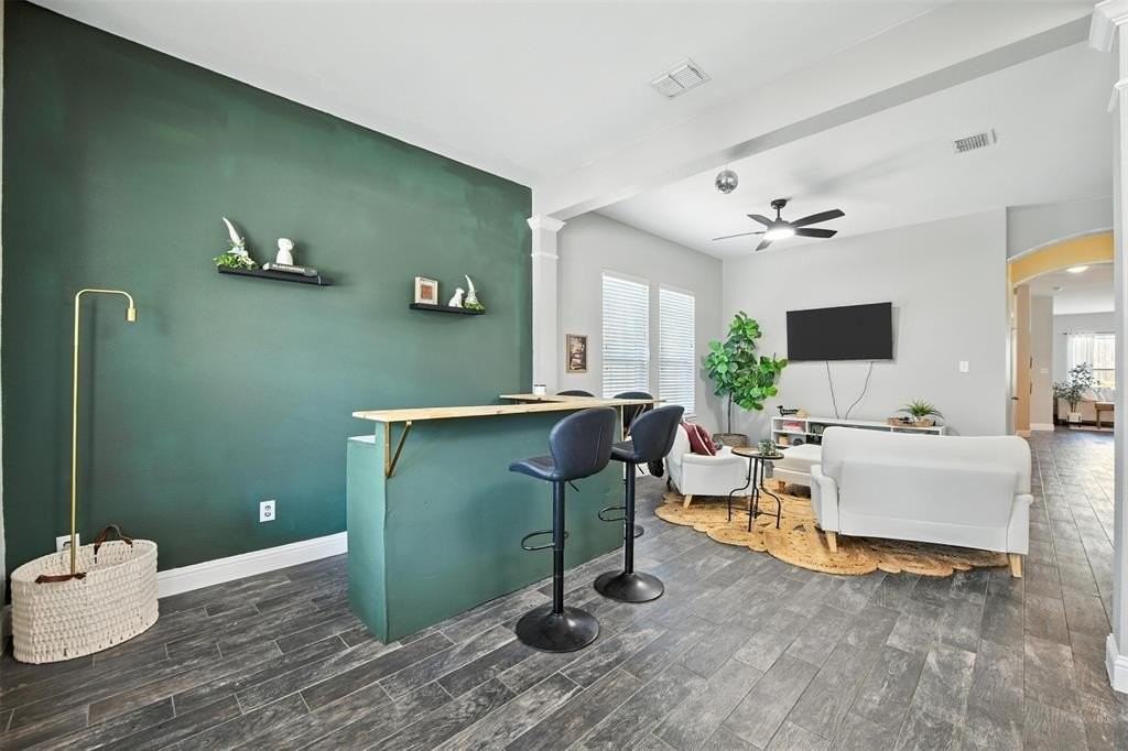 6121 Paddlefish Dr - Photo 5 of 29