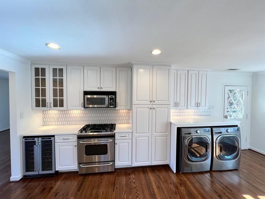 6138 Monticello Ave - Photo 3 of 16