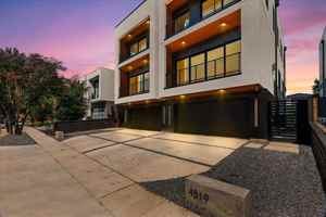 featured image of 4519 Weldon St