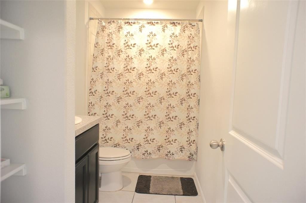 16428 Milwaukee St - Photo 5 of 16