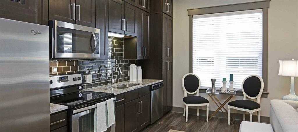 8110 Park Ln #0423 - Photo 6 of 18