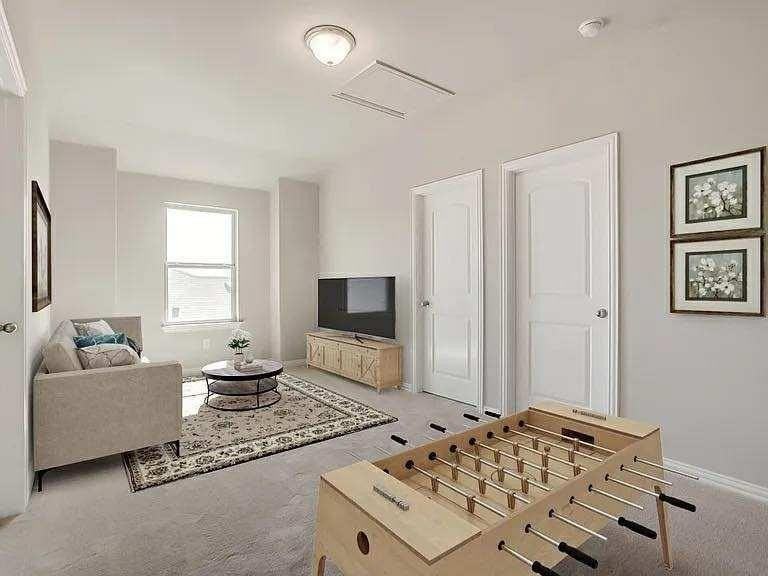 201 Corcovado Ave - Photo 6 of 8