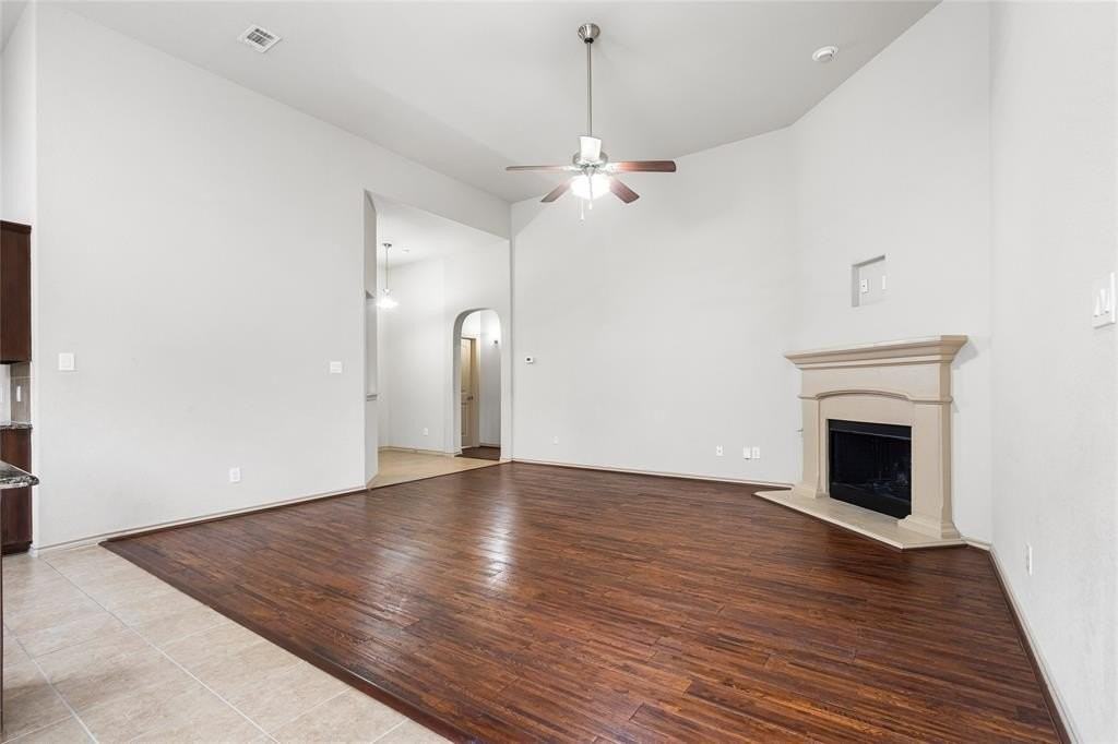 649 Cattlemans Way - Photo 6 of 30