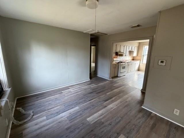 317 Kelly St - Photo 2 of 11