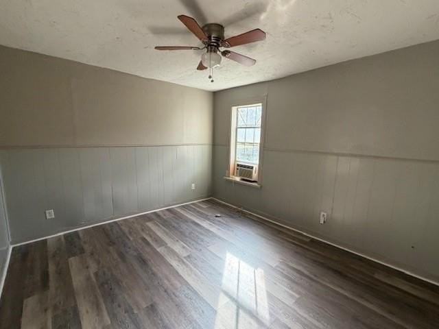 317 Kelly St - Photo 7 of 11