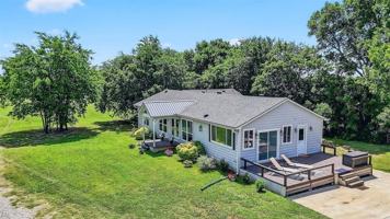 featured image of 5585 S Fannin Ave