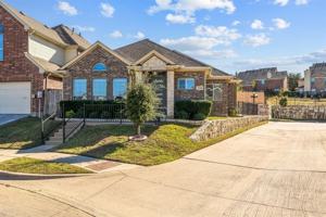 featured image of 2300 Janna Way