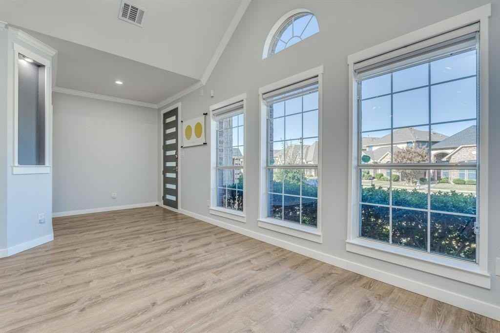 2300 Janna Way - Photo 7 of 40