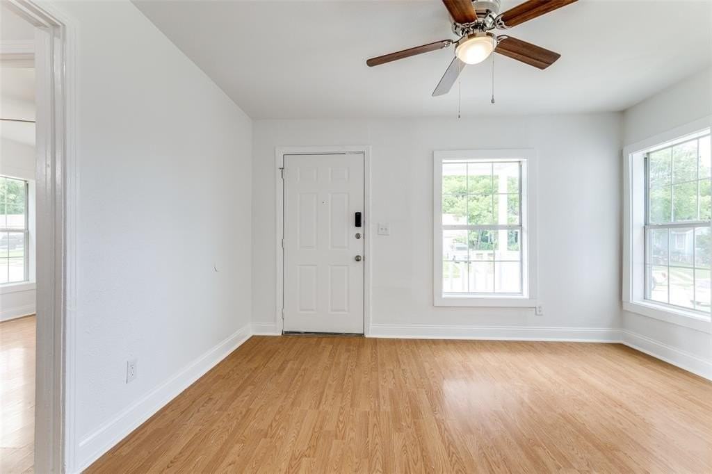 3109 S Wesleyan Dr - Photo 5 of 22