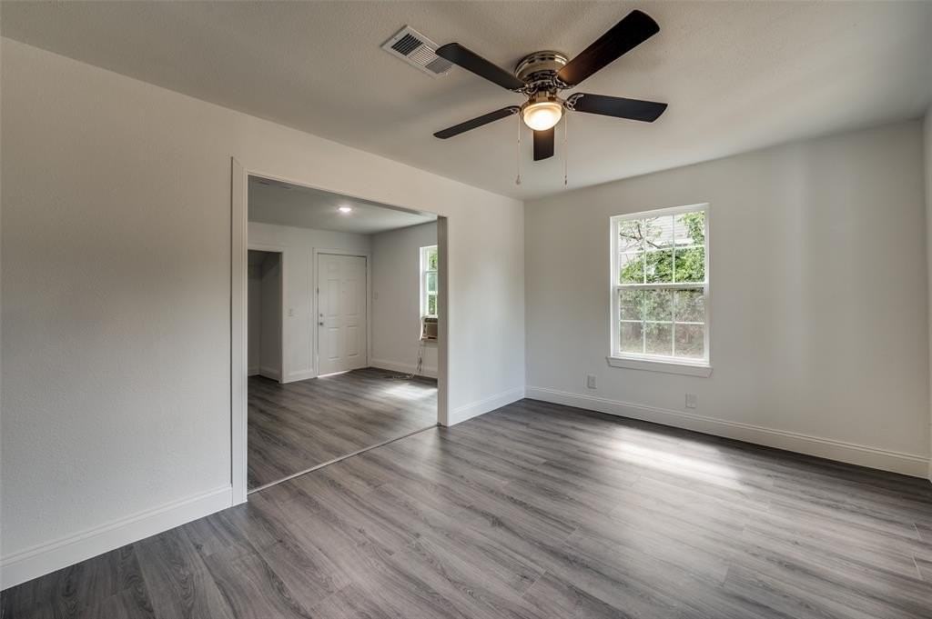 3712 Knox St - Photo 6 of 22