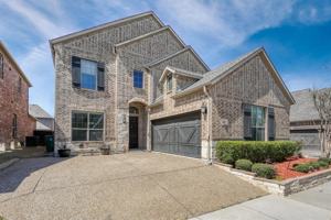 featured image of 4812 Palm Springs Drive