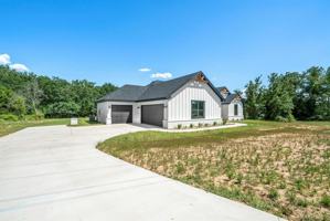 featured image of 484 Clark Lake Rd