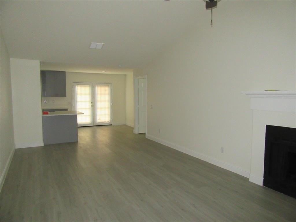 2209 Merrimac Ln - Photo 2 of 11