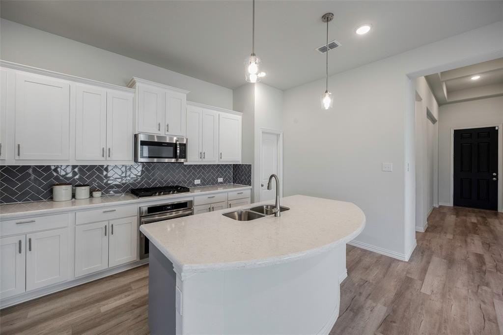 1205 Indianola Trl - Photo 6 of 16