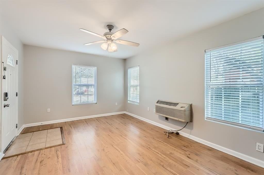 224 E Boyd St - Photo 6 of 28