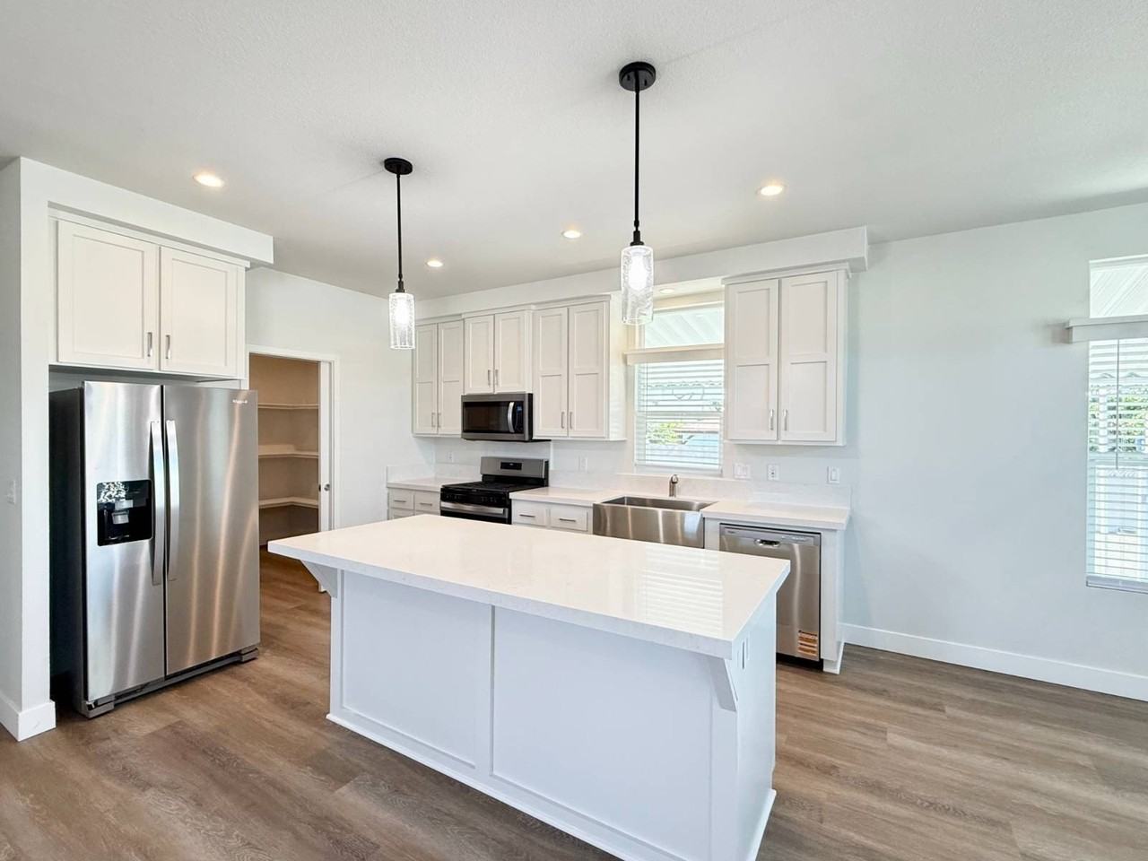 11 Palm Via - Photo 7 of 39