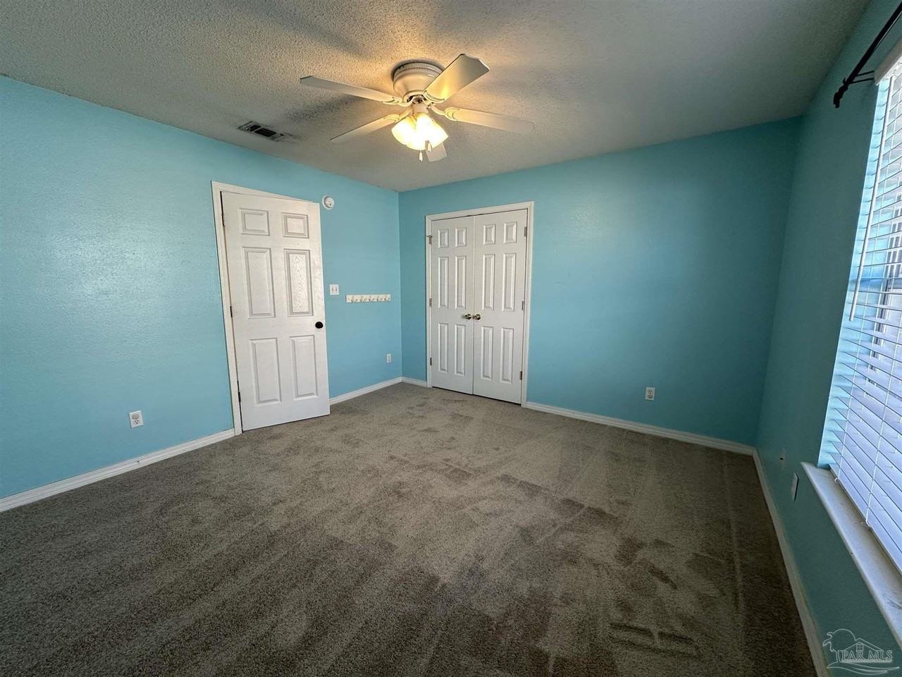 8096 Castle Pointe Way - Photo 6 of 13