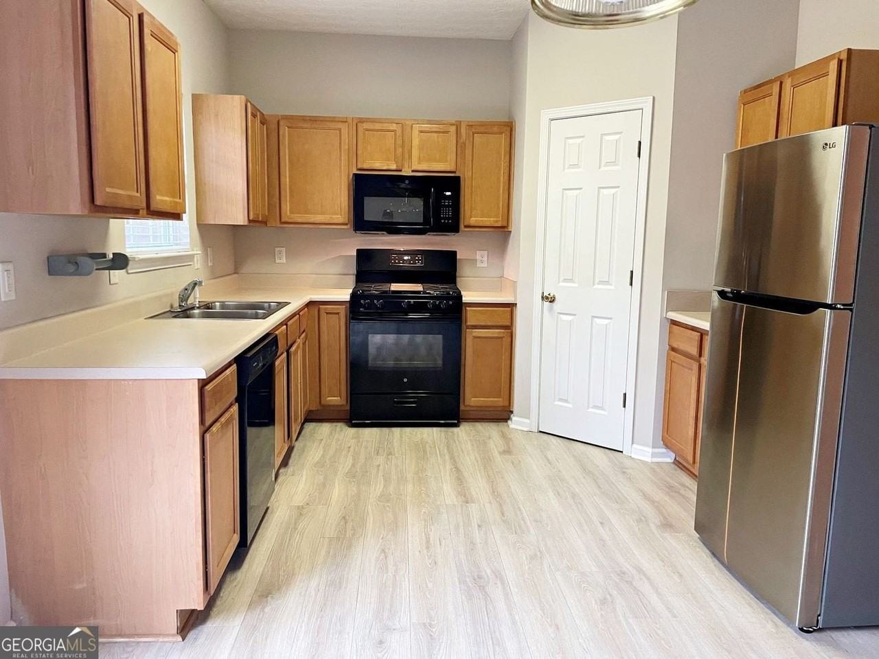 3710 Verde Glen Ln - Photo 4 of 15