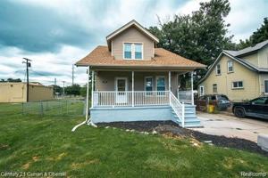 featured image of 21001 Oxford Ave