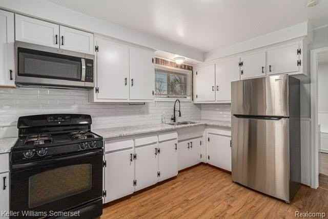 24310 Rosemarie Avenue - Photo 4 of 14