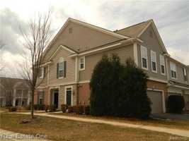 featured image of 1079 Alameda Blvd