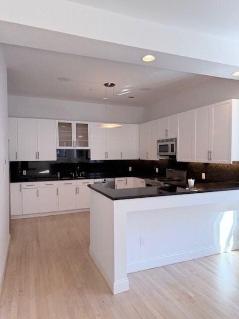 38 Warren St #4A - Photo 3 of 11