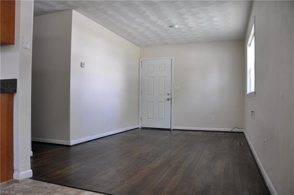 9282 Marlow Ave #B - Photo 5 of 13