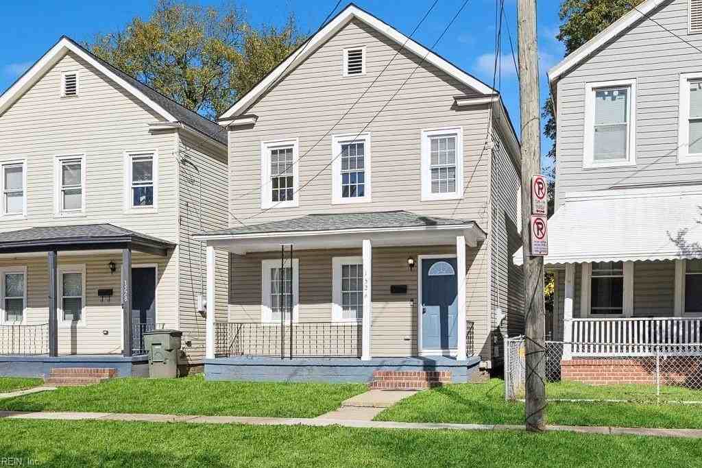 1526 West 39th Street