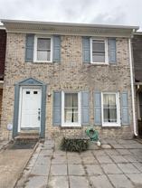 691 Biltmore Dr - Photo 1 of 1