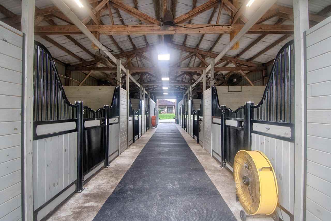 6149 Park Ln E - Photo 7 of 16