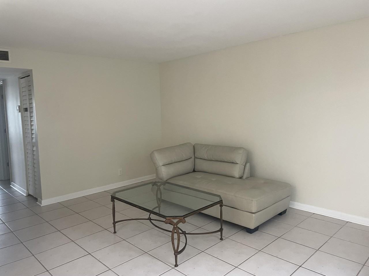 498 Piedmont K - Photo 4 of 16