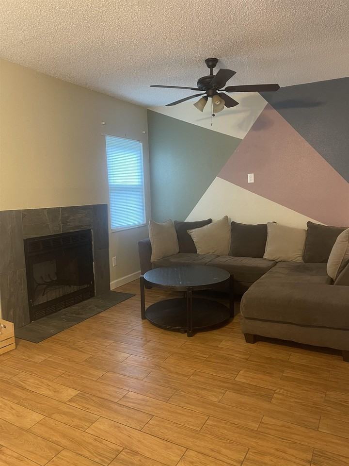 2928 Del Rio Dr - Photo 7 of 18