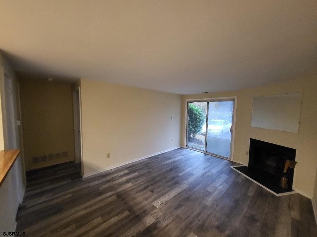 9 Malibu Way - Photo 2 of 6