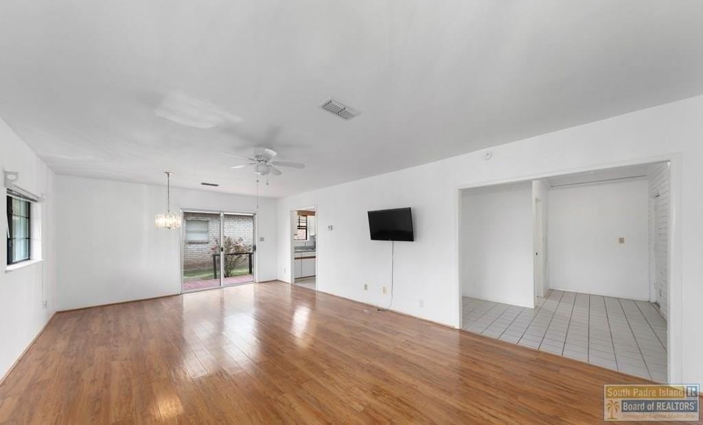 313 Mcfadden Hut Dr - Photo 3 of 16