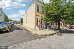1820 E Lafayette Ave - Photo 1 of 1