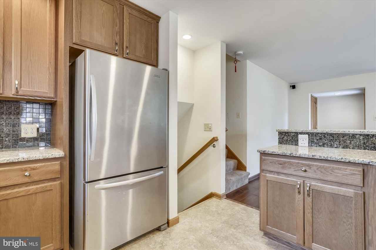 6403 Tone Dr - Photo 4 of 50