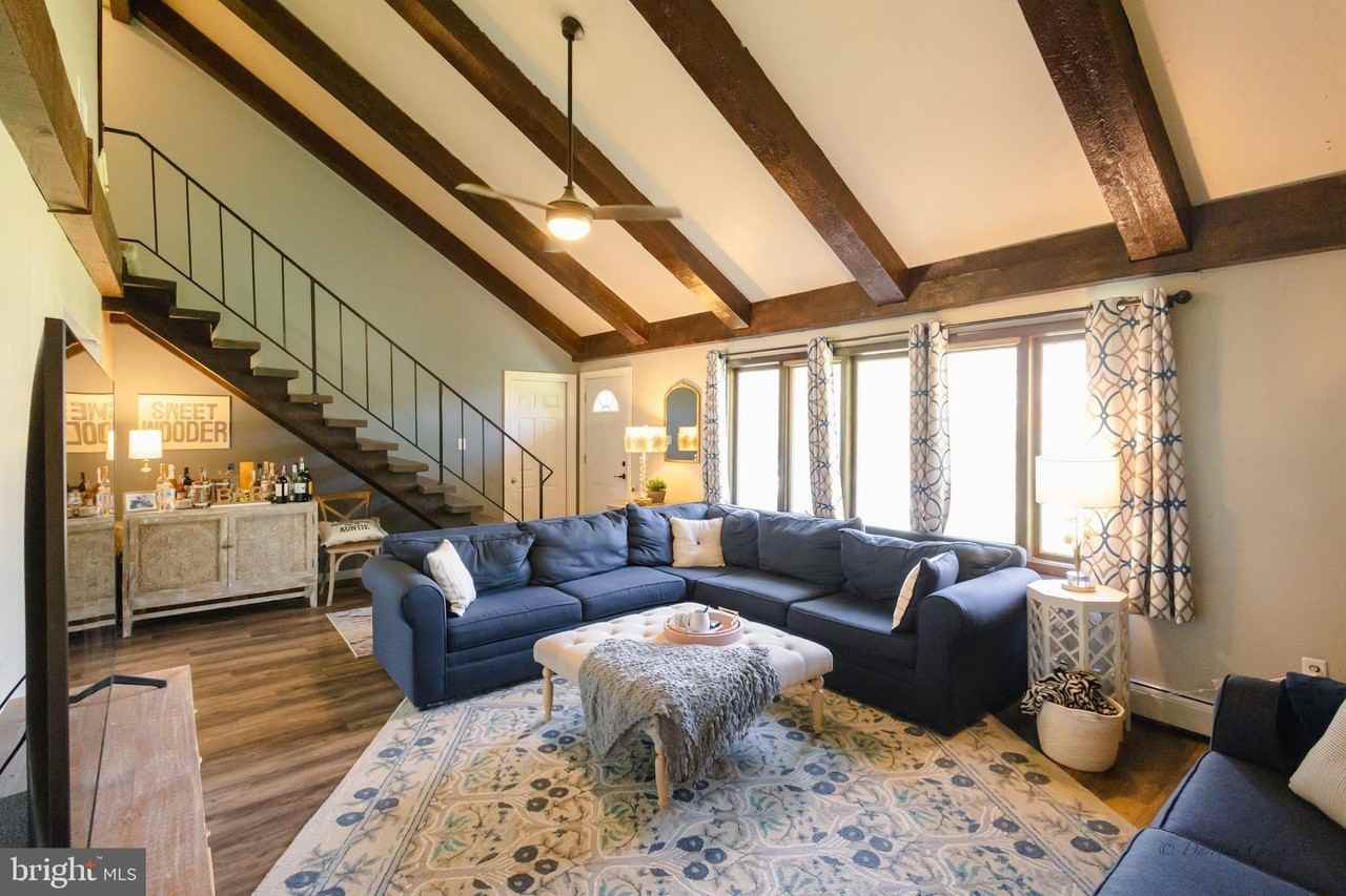 5143 Venice Ave - Photo 2 of 19